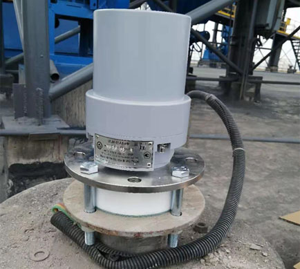 利馬克ULM-11A1-HF水泥庫(kù)料位測(cè)控案例(圖1) 利馬克ULM-11A1-HF水泥庫(kù)料位測(cè)控案例(圖1)